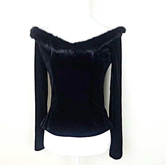 Bay Studio Tops - Bay Studio Velvet & Faux Fur Off Shoulder Blouse